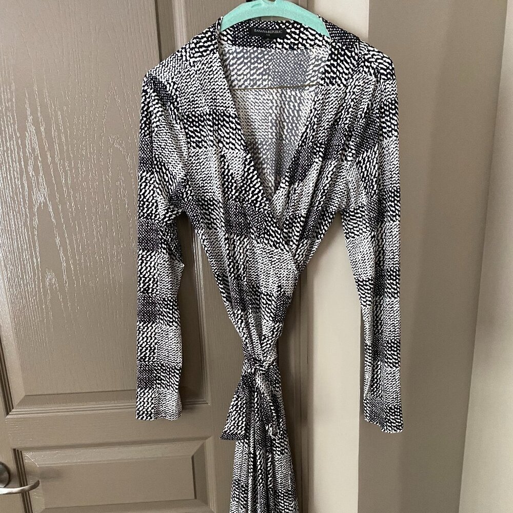 Simple Black and White Wrap Dress from Banana Republic